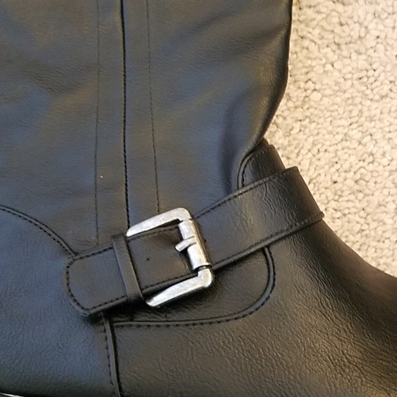 NWT Black boots - size 8 - Picture 5 of 5